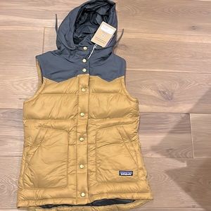 Patagonia Women’s Bivy Hooded Vest - New